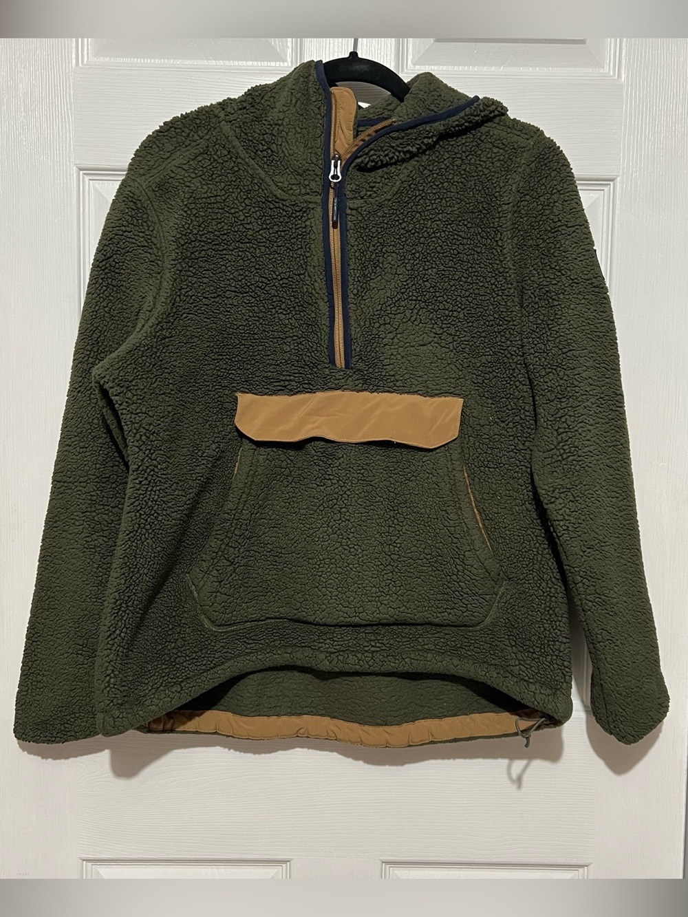 💗 The North Face - Men’s Olive Green Sherpa Puffer Hoodie with Tan Trim